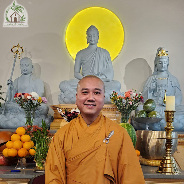 Thầy Thích Pháp Hòa